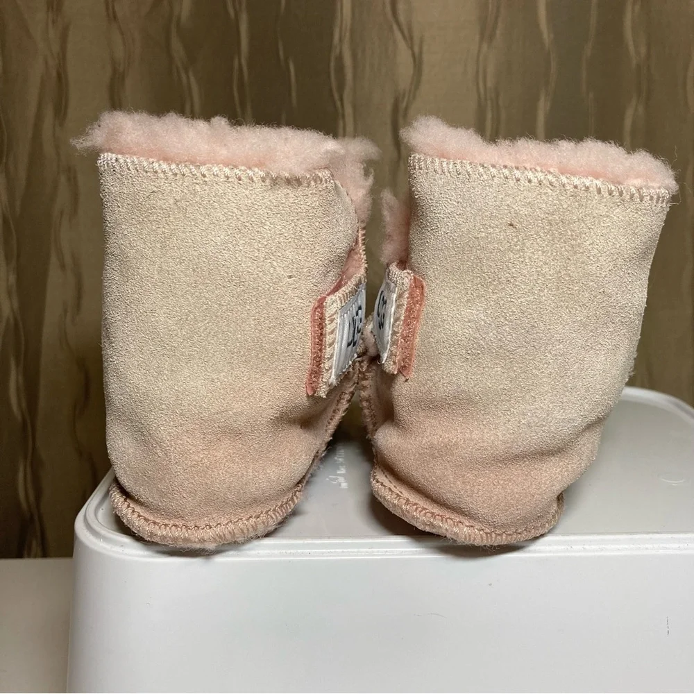 UGG Erin Pink Classic Baby Boot Size L 18-24 M Suede Sheepskin Lined 5202